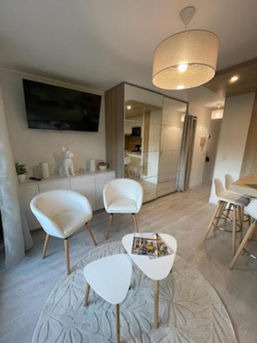 "Magnifique 2 Pieces " 150M Plages Et 500M Centre De กาบูร์ก ภายนอก รูปภาพ