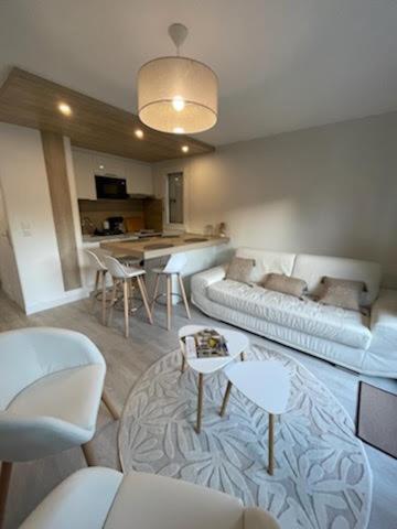 "Magnifique 2 Pieces " 150M Plages Et 500M Centre De กาบูร์ก ภายนอก รูปภาพ