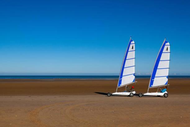 "Magnifique 2 Pieces " 150M Plages Et 500M Centre De กาบูร์ก ภายนอก รูปภาพ