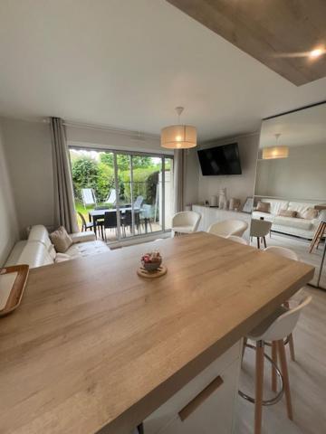"Magnifique 2 Pieces " 150M Plages Et 500M Centre De กาบูร์ก ภายนอก รูปภาพ